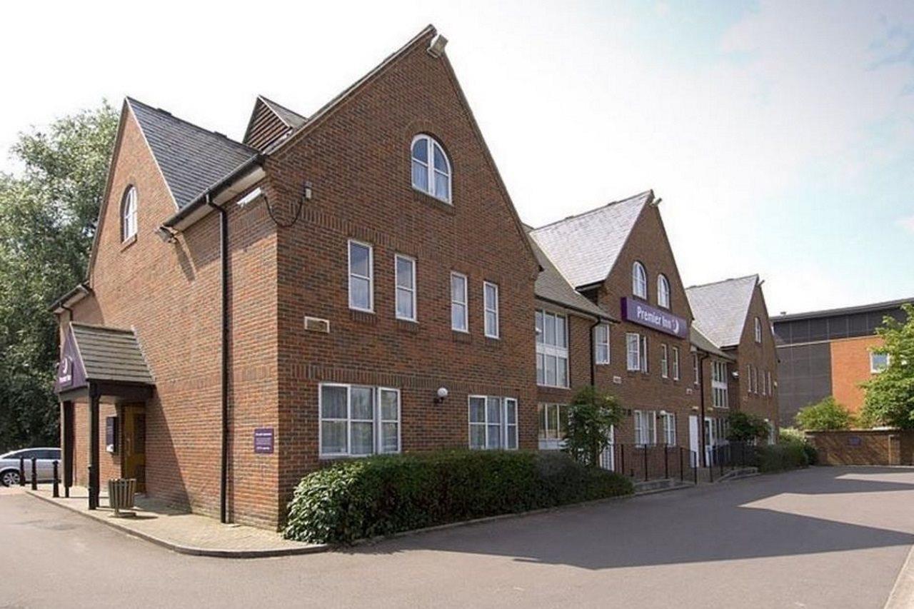 Premier Inn Abingdon Bagian luar foto